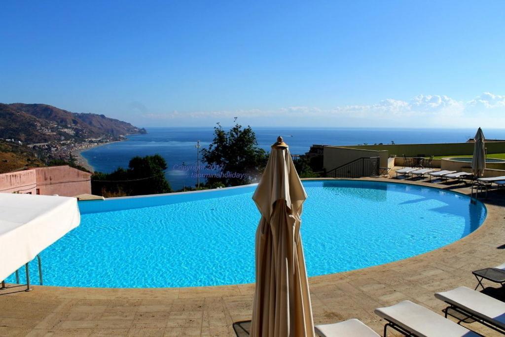 Taormina Romantic Apartment By Taormina Holidays Екстер'єр фото